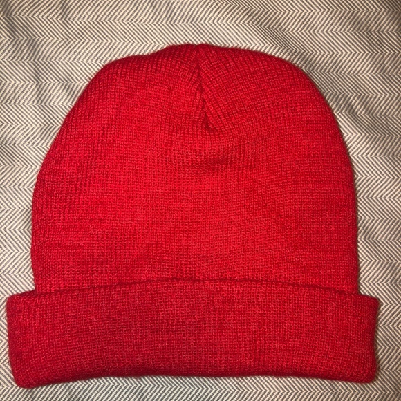 Red Beanie - Picture 1 of 1
